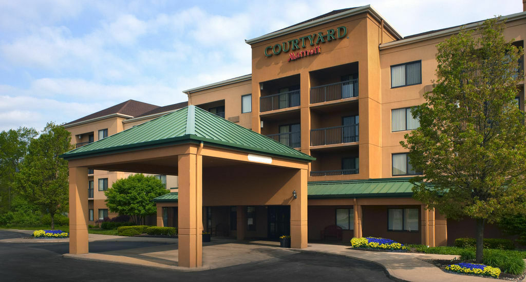 Courtyard By Marriott Cleveland Westlake Exterior photo